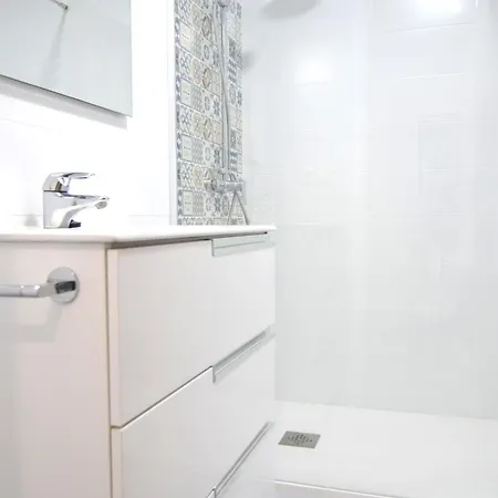 Homeholidaysrentals Santmartin - Costa Barcelona Apartment *